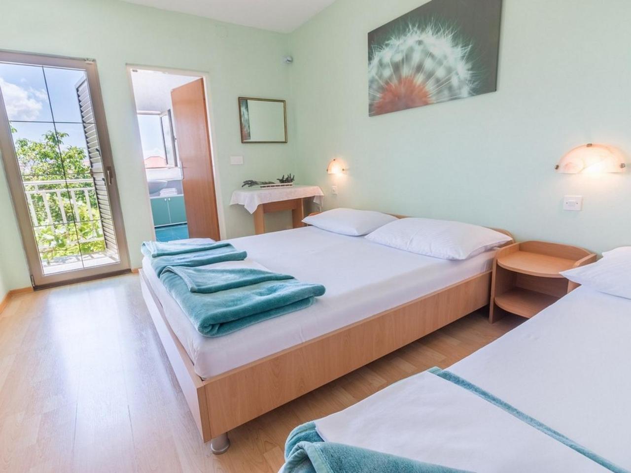Apartment And Rooms Kristina 巴斯卡 外观 照片